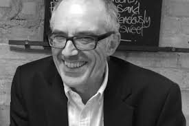 JOHN L. WALTERS (Eye magazine): "Write about what is in front of you, and  don't let the reader go to sleep" — Hrvatsko dizajnersko društvo