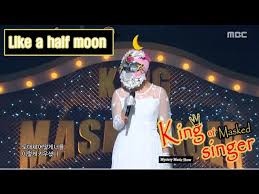 The singers may attempt to throw off the crowd, but keen observers might pick up on tiny clues buried throughout the show. King Of Masked Singer ë³µë©´ê°€ì™• Like A Half Moon 2round Who S Your Mama 20160424 Youtube
