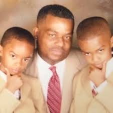 Melvin Gill (@melvgill)