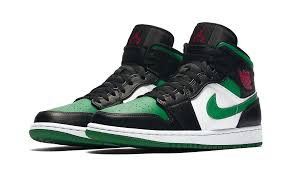Jordan 1 Retro Mid Black Red White Air Jordan 1 Mid Green Toe 554724 067 2020 In 2020 Air Jordans Retro Air Jordans Jordan 1 Mid