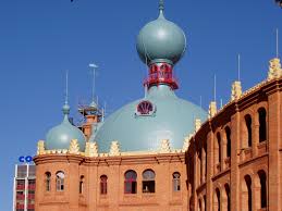 The arena was built between 1890 and 1892 by portuguese architect . Stierkampfarena Campo Pequeno Lissabon Pt Torbo Engineering Keizers