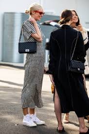 The Best Street Style From Australian Fashion Week In 2020 Cool Street Fashion Sydney Fashion Week Fashion Week Street Style
