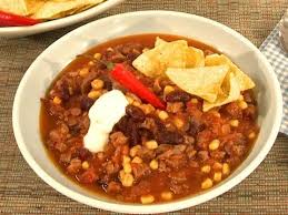 Rezept nach jamie oliver für ein herrliches, schön scharfes chili. Rezept Chili Con Carne Original Mit Rindfleisch Tomaten Zwiebeln Bohnen Youtube