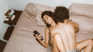 เลิกกันแล้ว แต่ยังมีเซ็กซ์กับแฟนเก่าอยู่ Breakup Sex รสชาติเซ็กซ์กับคนเคยๆ  ที่ถ้าไม่สบายใจไปเลย ก็ Toxic แทน