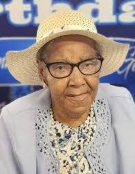 Minnie George's Instagram, Twitter & Facebook