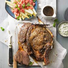 Hochrippe Mit Rhabarber Spargel Gemuse Hochrippe Rezepte Rippchen
