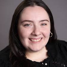 Christa Sprague's Instagram, Twitter & Facebook