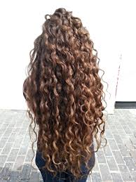 This hairstyle is made for gals with thick curls. Curly Girl Method Hair Styles Long Hair Styles Curly Hair Styles Naturally