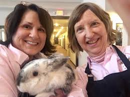 ACKNOWLEDGMENT! I would like to acknowledge the contributions of Jennifer  Knight Baurle and her sister Gwen. Gwen is visiting Minnetonka from Indiana  for the holidays. She joined her sister volunteering at Parks'