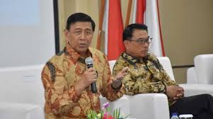 Di hanura, moeldoko menjabat sebagai wakil ketua dewan pembina. Moeldoko Kader Hanura Kenapa Tak Jadi Ketum Dan Capres Lewat Hanura