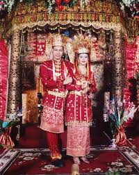 Info terbaru rumah dijual di bengkulu juga yang disewakan. 3 Pakaian Adat Daerah Bengkulu Sering Jalan