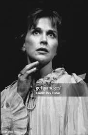 1,788 Kim Hunter Kim Hunter Photos & High Res Pictures