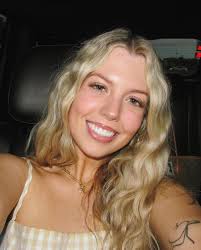 LAUREN WEBB ✩₊˚.⋆☾⋆⁺₊✧ (@__laurenwebb) • Instagram photos and videos