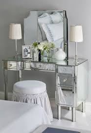 Bedroom Makeup Vanity With Lights Bedroom Makeup Vanity Mirrored Furniture Decor