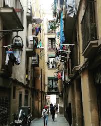 Ramon Casas Ferre On Instagram Carrers De Barcelona Roba Estesa Als Balcons Del Distrito De Ciutat Vella Es Correspon Geograficament A Road Instagram Alley