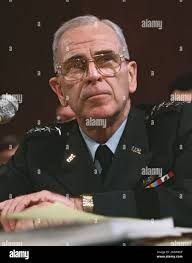 General John Vessey Jr. Chairman of the Joint chiefs of staff testifying at  a senate hearing in February 1983 Photo by Dennis Brack bb71 Stock Photo