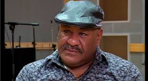 Soltando energías, con Emilio Vega y su Paso al Frente