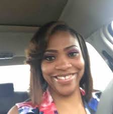 Akilah Hendricks's Instagram, Twitter & Facebook