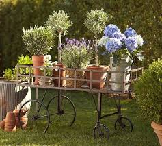 Ausgefallene Gartendeko Selber Machen 101 Beispiele Und Upcycling Ideen Vintage Gartendekoration Diy Gartendekoration Gartendekor
