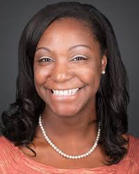 Kellie Riley's Instagram, Twitter & Facebook