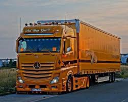 2 169 Likes 2 Comments Truck Eu On Instagram T Trucks Mercedes Benz Trucks Mercedes Truck