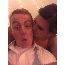 Jenna Nardone and Ryan O'Neill's Wedding Website