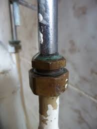 Fuite Tuyau Arrivee Eau Lavabo