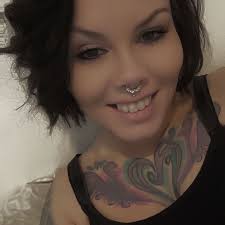 Bailey Tipton (@baileytipton821)