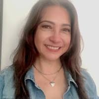 90+ perfiles de «Laura Razo»