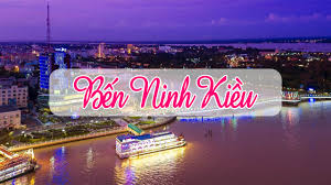 Thuyết thứ nhất kể rằng khi chúa nguyễn ánh trên đường bôn tẩu, thuyền ngài lênh đênh về đây, du khách sẽ được thưởng thức các loại trái cây tươi ngon, các món ăn dân dã miền tây hấp dẫn. Báº¿n Ninh Kiá»u Cáº§n ThÆ¡ Ngáº¯m Váº» Ä'áº¹p Lá»™ng Láº«y Cá»§a Tay Ä'o Vá» Ä'em