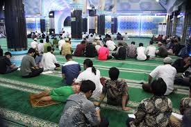 Apalagi kalau di indonesia, hal yang menandakan bahwa ramadhan hampir tiba yaitu dengan adanya iklan marjan. Dzikir Dan Doa Bersama Civitas Akademika Uma Sekaligus Menyambut Kedatangan Bulan Suci Ramadhan Kampus Terbaik Di Sumut