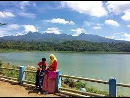 Parejita amateur hace video porno follando en las montañas en cuarentena 30 min. Waduk Gunung Rowo Pati Jawa Tengah Youtube
