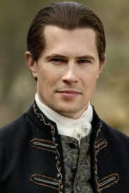 Lord John taking Brianna out for a bite, since it's impossible not to like  each other 😊💙😃