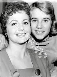 35962743-Actress Julia Lockwood with her mother Margaret Lockwood Julia  Lockwood born Margaret Julia Leon; 23 August 1941 is a British actress. She  was born in Ringwood, near Bournemouth, in Hamps