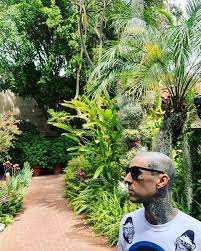 Mark hoppus's (@markhoppus) instagram … перевести эту страницу. Mark Hoppus On Instagram Blink 182 Studio Life Blink 182