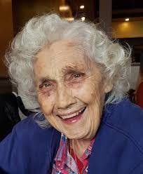 Tracy Wegner's Instagram, Twitter & Facebook