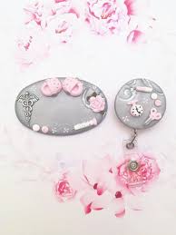 Duo Badge Nurse Polymer Clay Badge Bobine Roller In 2020 Polymer Clay Badge Polymer