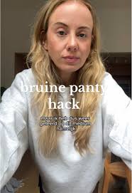 De beste bruine panty hacks voor de herfst