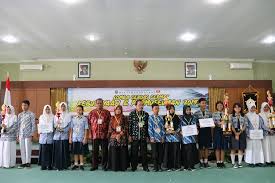 Soal cerdas cermat agama islam sd dan kunci jawaban from budayakanberislam.blogspot.com Pemkab Disbud Kulon Progo Gelar Lomba Cerdas Cermat Kebudayaan Dan Permuseuman