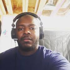 Thomas Ricks (@iamthomasricks) • Instagram photos and videos