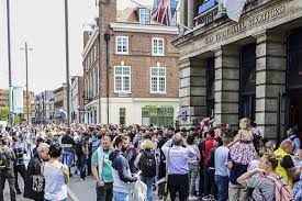 The small number of romanians that first arrived in britain were primarily jews fleeing persecution during the second world war.citation needed the activities. Brexit Number Of Romanians In The Uk Some 20 Higher Than In Official Statistics Romania Insider