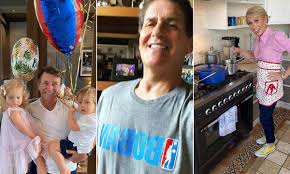 Shark tank is an american business reality television series that premiered on august 9, 2009 on abc. Shark Tank Hosts Mammoth Mansions Unveiled Mark Cuban Barbara Corcoran More Hello