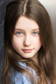 🚶 Эми-Джейн Ли