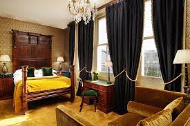 History Buffs And Antique Junkies Will Love This London Hotel Hotel Deluxe London Residence London Hotels