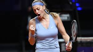 Joueuse de fond de court, ses meilleurs coups sont le service et le coup droit. Kvitova Jde Dal Ceskou Bitvu Rozhodlo Zraneni Vondrousova Nestacila Na Kerberovou Aktualne Cz