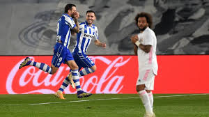 Was it a red card? Real Madrid 1 2 Alaves Result Summary And Goals Laliga 2020 21 As Com