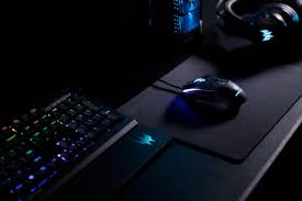 Ici, le constructeur propose un écran 4k hdr de 27 pouces, avec une dalle ips à 144 hz. Fond Decran Pc Gamer Acer