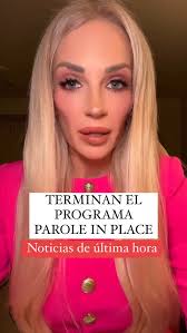 El juez J. Campbell Barker falló el jueves a favor del esfuerzo liderado  por los republicanos para desmantelar el programa, coincidiendo con los  estados republicanos en que la administración había ...