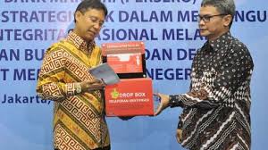 Presiden jokowi tunjuk budi gunadi sadikin jadi menteri kesehatan gantikan terawan. Profil Budi Gunadi Sadikin Sosok Yang Dirumorkan Akan Jadi Menkes