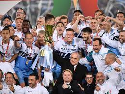 I bianconeri hanno vinto 13 volte il trofeo, per gli azzurri 5 successi e quattro secondi posti. Napoli Juventus Coppa Italia 2020 Con Premiazione Self Service Per Trofeo E Medaglie Corriere It